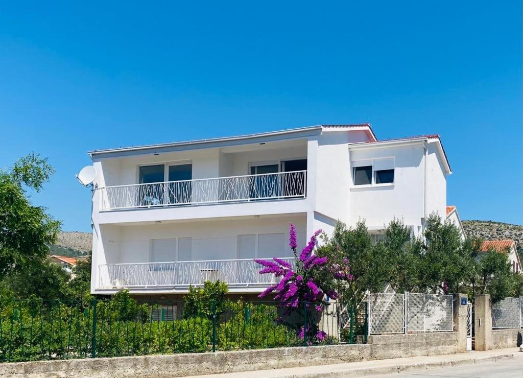 Apartment Paulina Trogir Kültér fotó