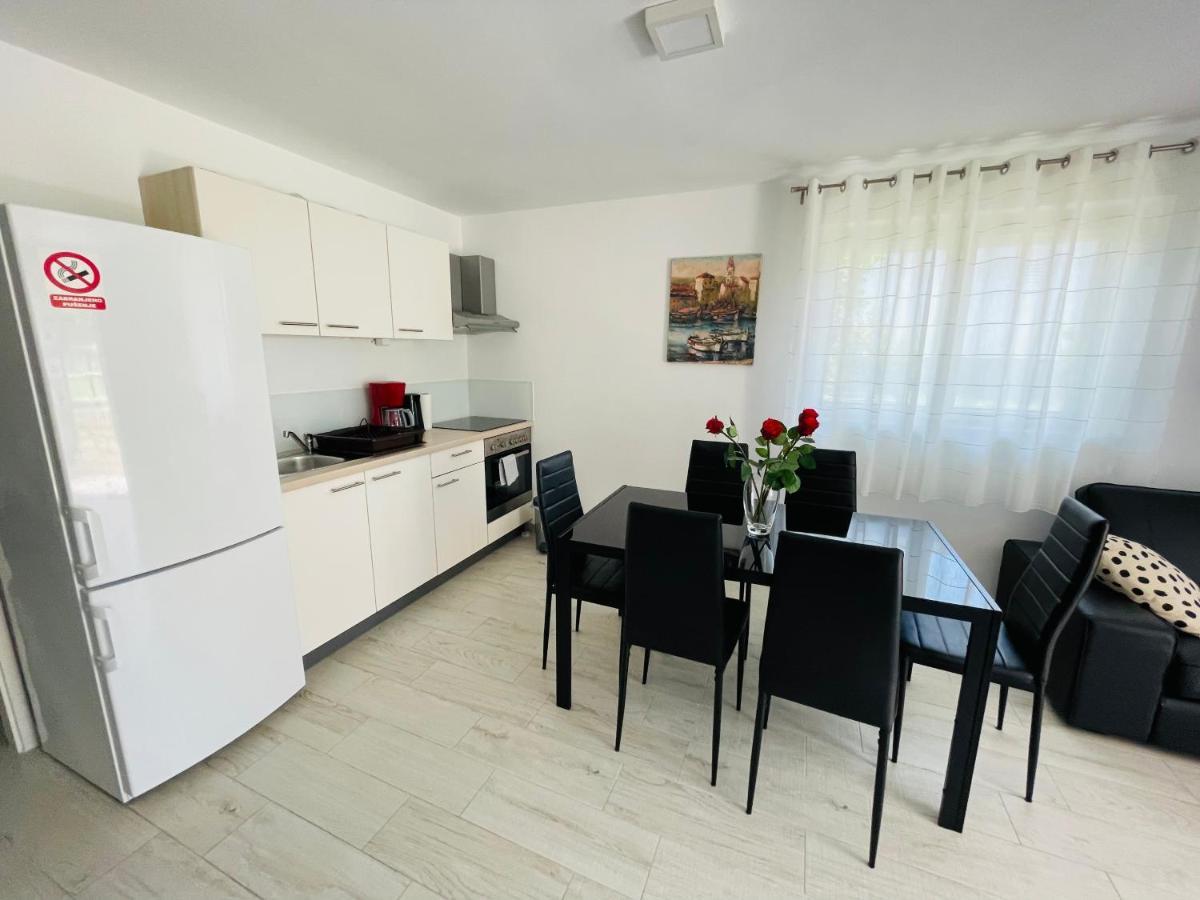 Apartment Paulina Trogir Kültér fotó