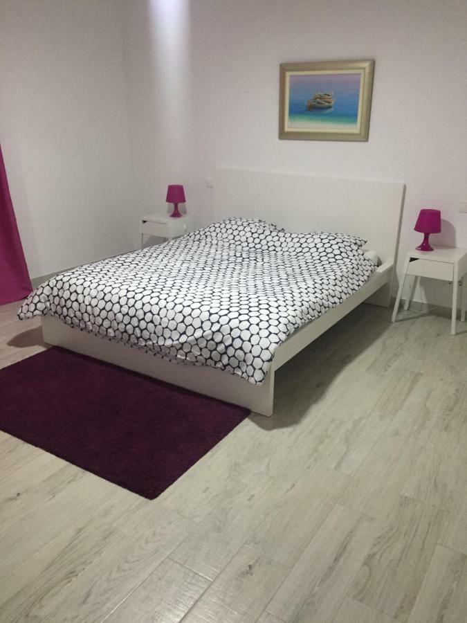 Apartment Paulina Trogir Kültér fotó